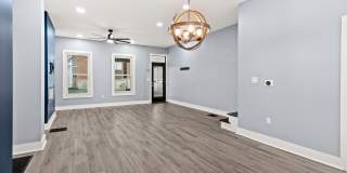 640 Neil Avenue Gallery 29