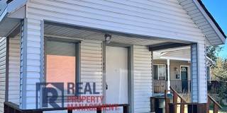 2 bedroom 1 bath House Gallery 24