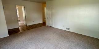 3 Bedroom, 1 Bath Apartment for Rent - Close to MSU - Pets Friendly Gallery 5