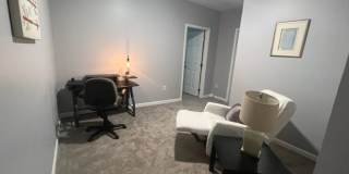Room for Rent in 6 Bedroom House at 2119 Abby Knoll Dr Gallery 4