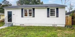 3336 Myra St Gallery 1