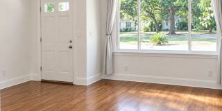 Adorable 3BR Rosewood Rental with Dreamy Porch & Fenced Yard! Gallery 1