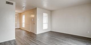 HALF OFF FIRST MONTH'S RENT Gallery 1