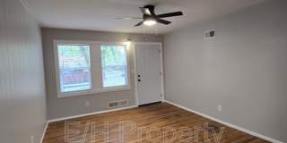 1121 Luther East Gallery 5