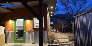 Modern Studio Apartment | Gated Parking + In-Unit Washer/Dryer Gallery 4