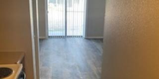 River Walk Apartments Gallery 61