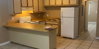 Spacious 1 Bedroom 1 Bathroom! Located Off Ocala Road. Gallery 1