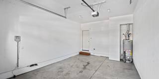 Close proximity to Old Mill District and downtown Gallery 41