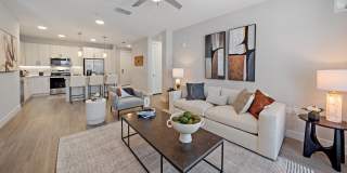 Mira at Palmer Ranch - 55+ Senior Living Community Gallery 21
