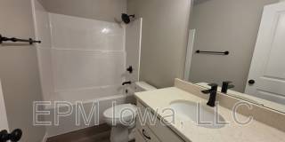 2309 Water Tower Place Gallery 17
