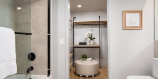 Archer - 12431 Rochester Gallery 18