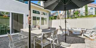 Updated & Furnished 3BR Townhome with Loft & Lake Access Gallery 27