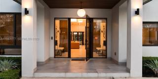 2560 NE 199th St Gallery 54