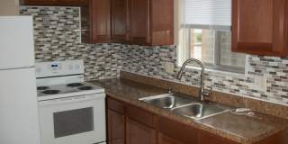 465 BRENTWOOD Gallery 1