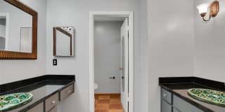 15217 W POND WOODS Drive Gallery 26