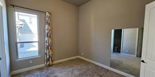 810 Elm Park Drive Gallery 16