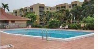 7000 NW 186th St Gallery 4