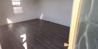 207 E. Chestnut Ave. Gallery 1