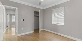 2009 N 17TH Avenue Gallery 15