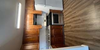 123 N Mariposa Ave Gallery 1