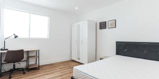 1620 W 35th Place - Co-Living Gallery 7