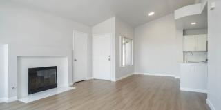 Vista Del Lago Gallery 61