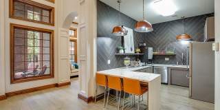 Raveneaux Gallery 17