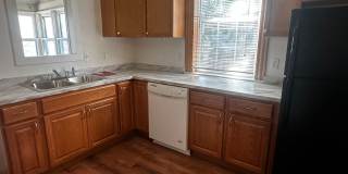 Beautiful 5 Bedroom, 2 Bath in Prime Location Near Campus Beautiful 5 Bedroom, 2 Bath in Prime Location Near Campus Gallery 11