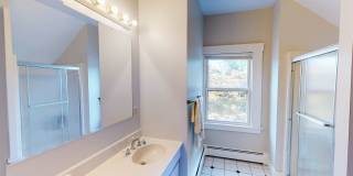 Charming and Spacious 5BD 2.5BA House in Beaver Hills! Gallery 21