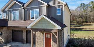 3 2.5 BR Townhome Gallery 1