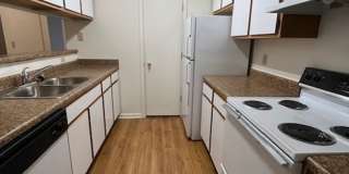 Ashley Square Apartment Homes Gallery 25