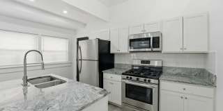 522 Kelton Avenue Gallery 11