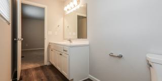 Workforce Housing- Move‑In Special: Get ONE MONTH FREE on your first full month of rent when you sign a lease by June 30th! Gallery 23