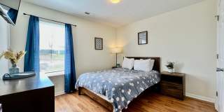 3 Bedroom 1 Bathroom Attached House Gallery 10