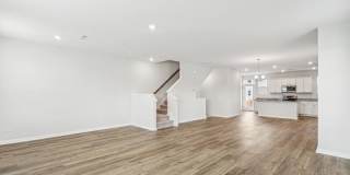 Hudson at Georgia's Landing Gallery 16