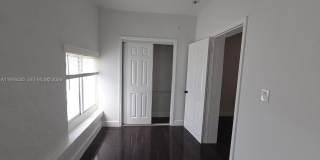 337 SW 10th Ave Gallery 8