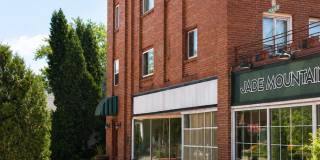 AVAILABLE SEPTEMBER 1ST EKEN PARK 2 BEDROOM | ONE MONTH FREE!! Gallery 1