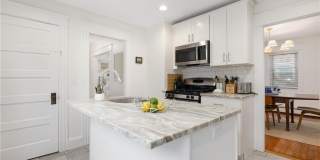 19 County Street Gallery 12