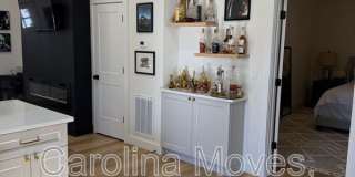 6 10th Street Gallery 6