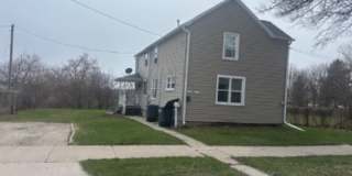 1611 Ontario Avenue - Upper Gallery 1