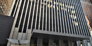 65 E Monroe Street unit: 4503 Gallery 1