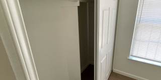 5547 Stonybrook Gallery 21