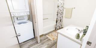 Desert Willow Apartments - Affordable Gallery 8