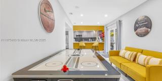 6600 NE 20th Way Gallery 15