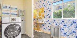 8453 Langdon Ave Gallery 18