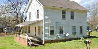2 bedroom 1 bathroom- apartment in Lindale. Gallery 1