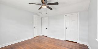 203 COMMONWEALTH Avenue Gallery 14