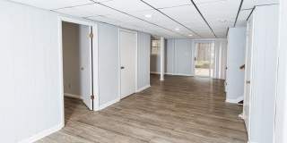 9409 CROOM ACRES Drive Gallery 8