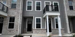 327 FOUNDRY Gallery 1