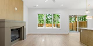 200 Dover Drive Gallery 7